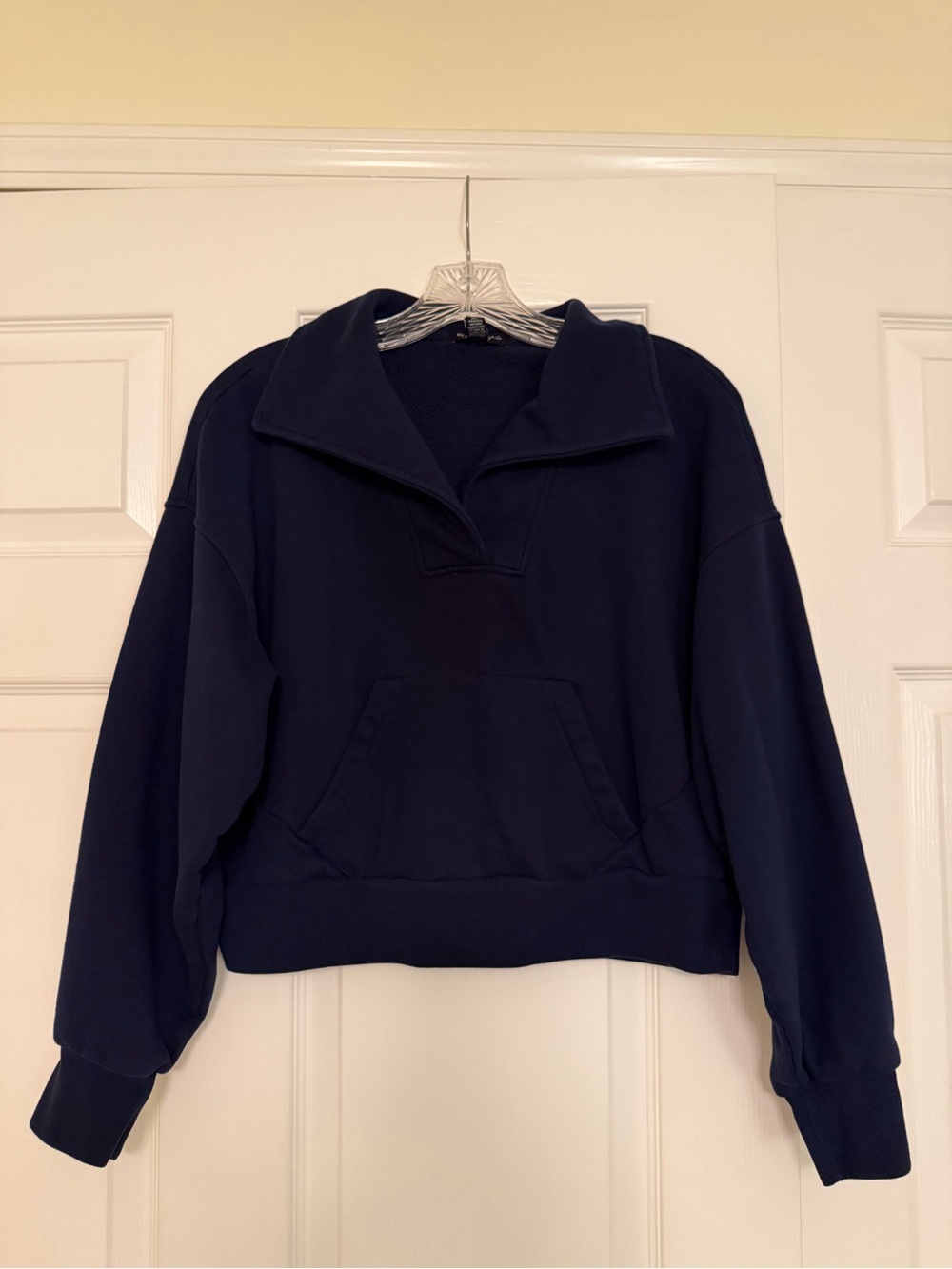 Beyond Yoga LuxeFleece Street Smart Pullover “After Dark Navy” Women’s Size XS